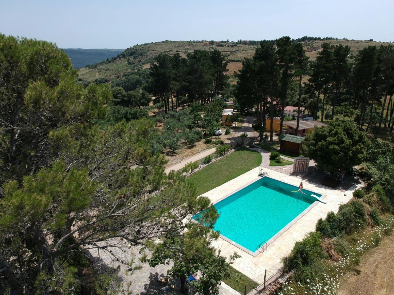B&B Helga'S Agricampeggio Seùlo Dış mekan fotoğraf
